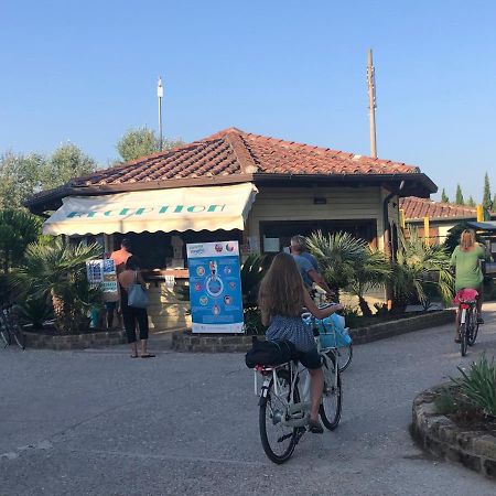 Zona Rosa 5 Chalet Mit Klimaanlage Und Wlan Viareggio Exterior foto