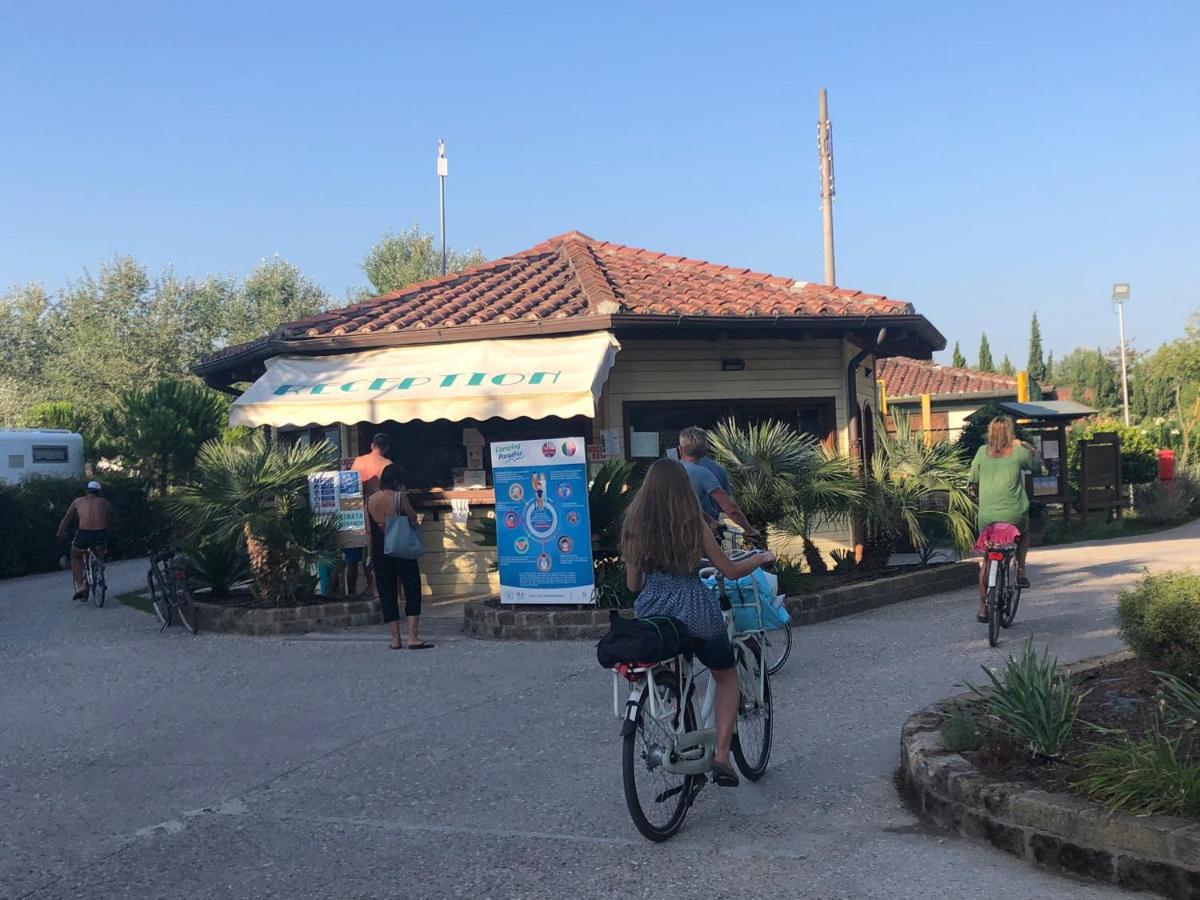 Zona Rosa 5 Chalet Mit Klimaanlage Und Wlan Viareggio Exterior foto