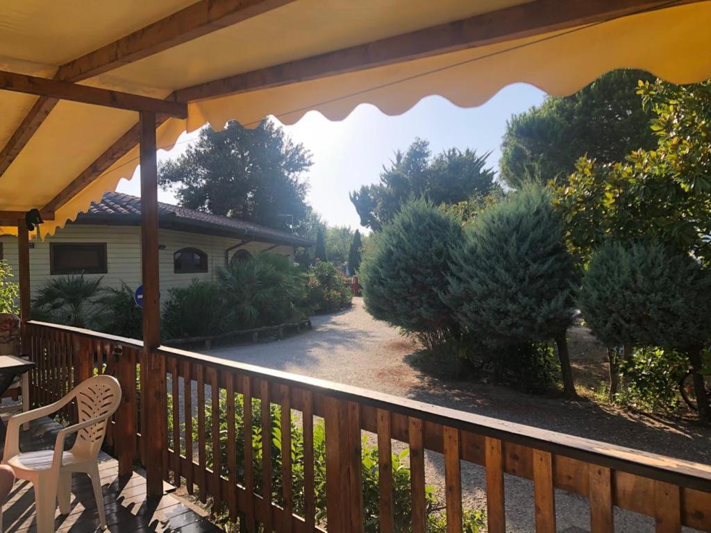Zona Rosa 5 Chalet Mit Klimaanlage Und Wlan Viareggio Exterior foto